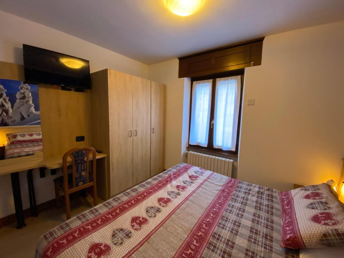Hotel Sciatori 3 Stelle Superior Temu Ngoại thất bức ảnh