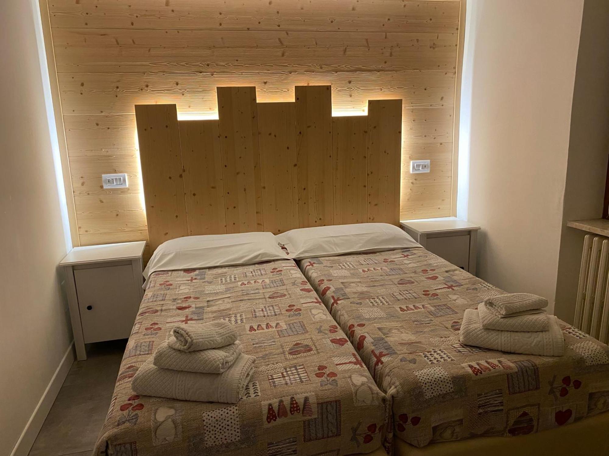 Hotel Sciatori 3 Stelle Superior Temu Ngoại thất bức ảnh
