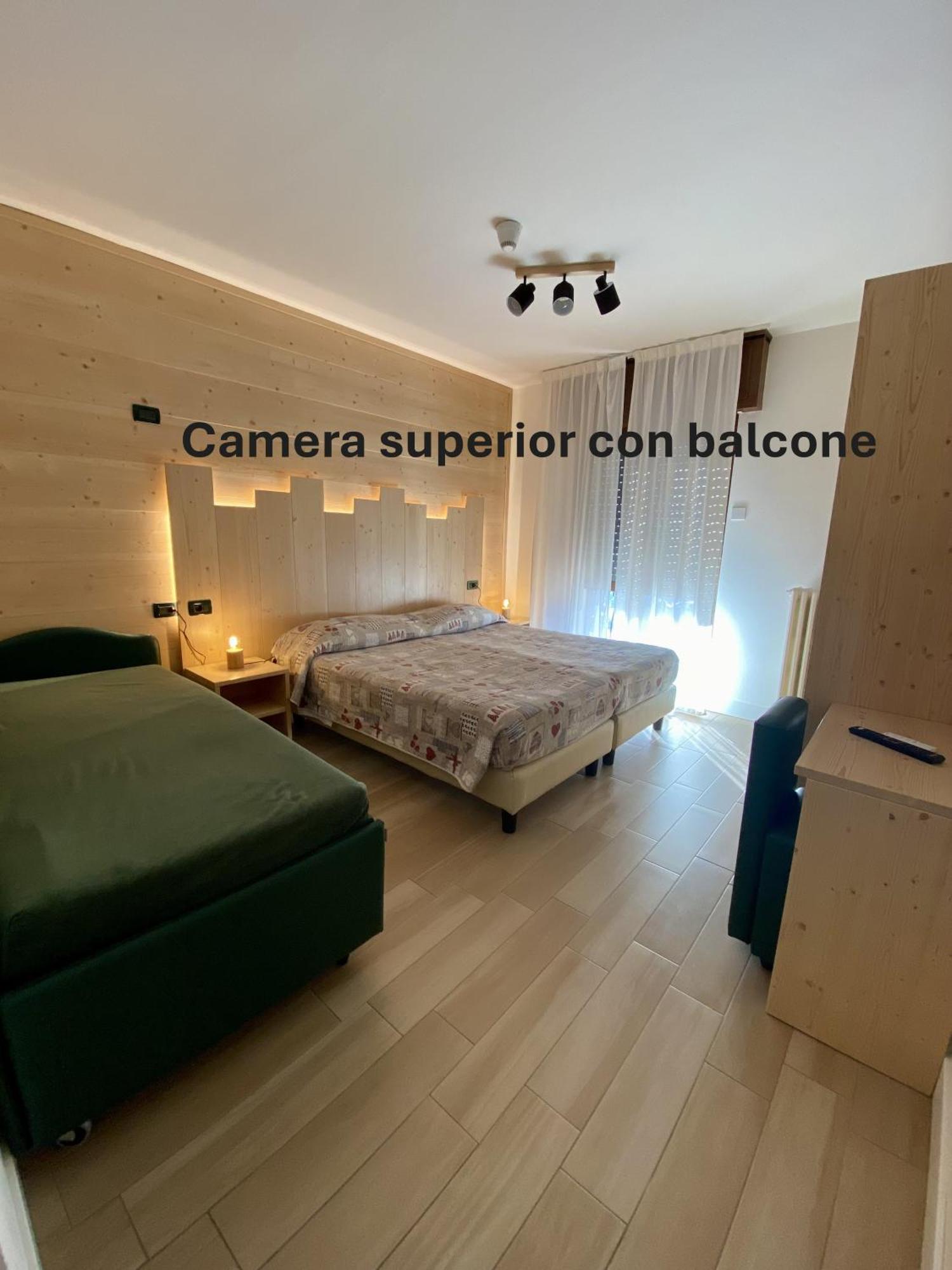 Hotel Sciatori 3 Stelle Superior Temu Ngoại thất bức ảnh