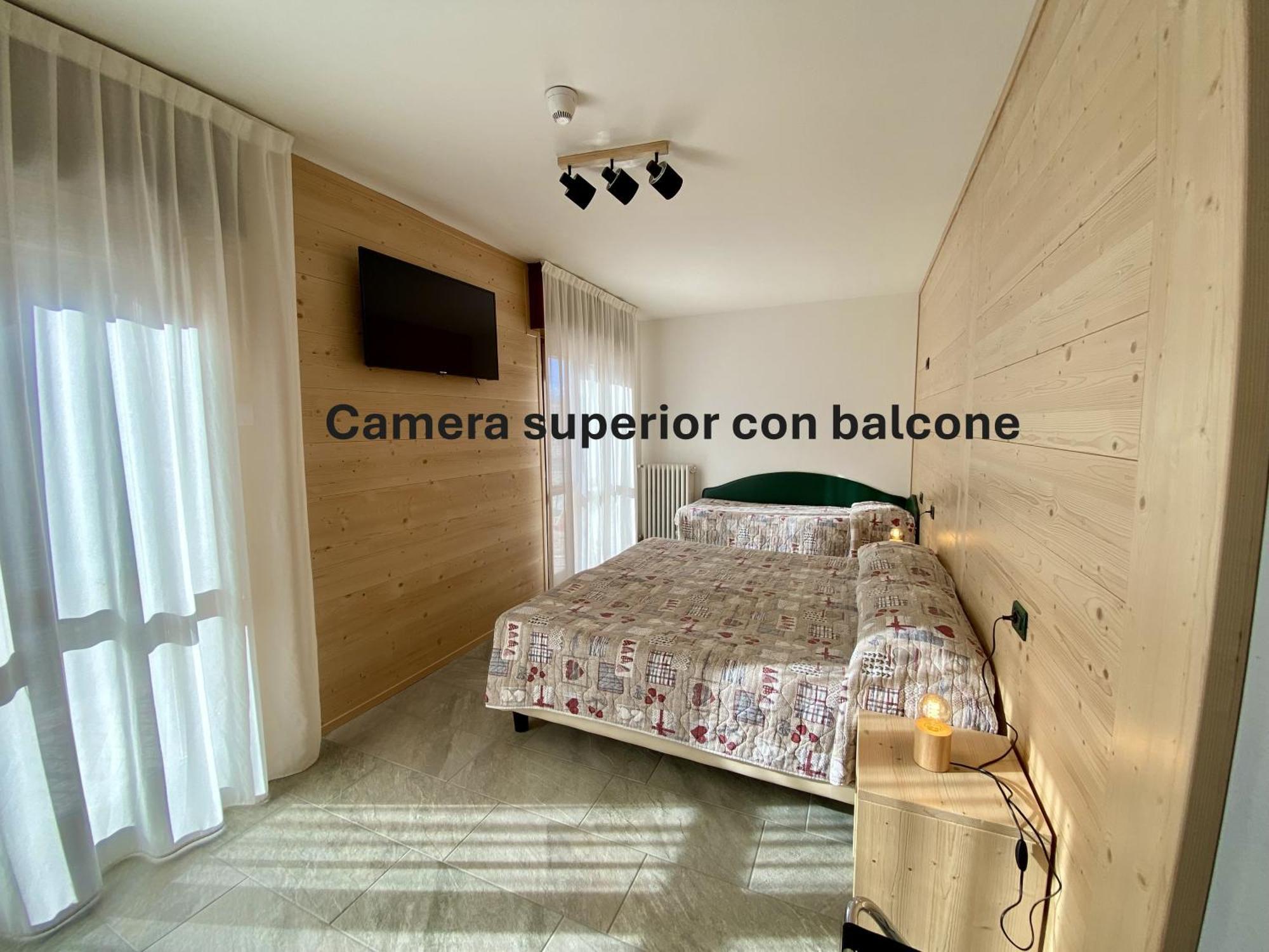 Hotel Sciatori 3 Stelle Superior Temu Ngoại thất bức ảnh